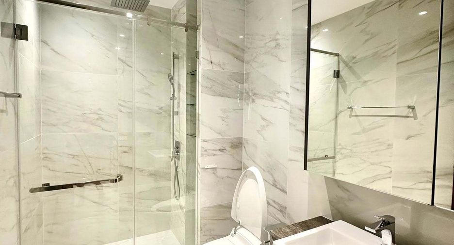 For rent 1 bed condo in Sathon, Bangkok