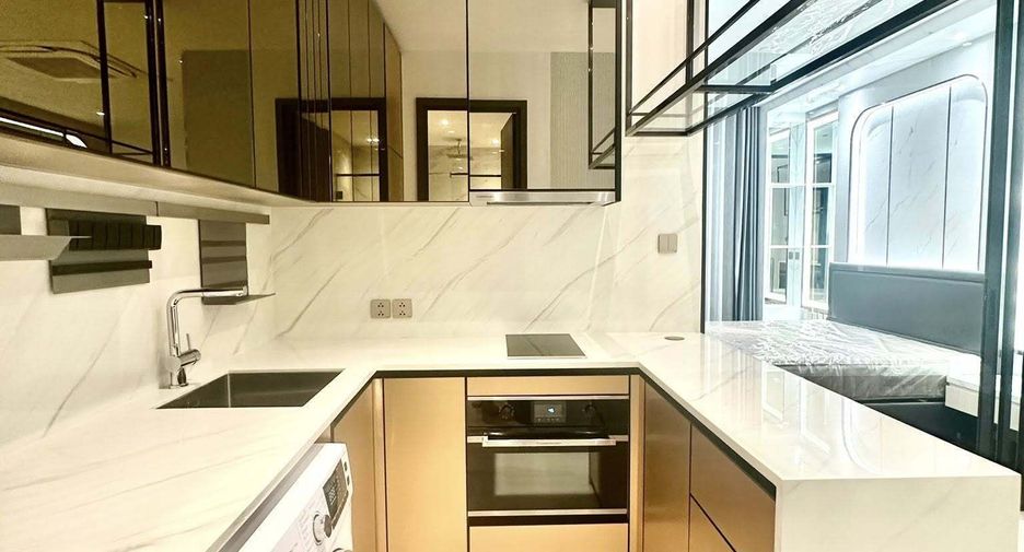 For rent 1 bed condo in Sathon, Bangkok