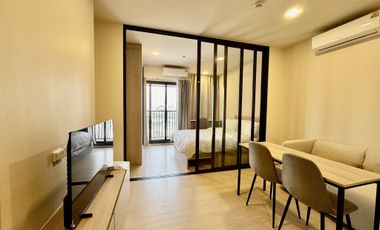 Wohnung zur Miete mit Studio in Khlong San, Bangkok