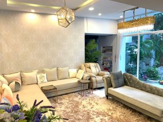 For sale 5 bedrooms house in Wang Thonglang, Bangkok