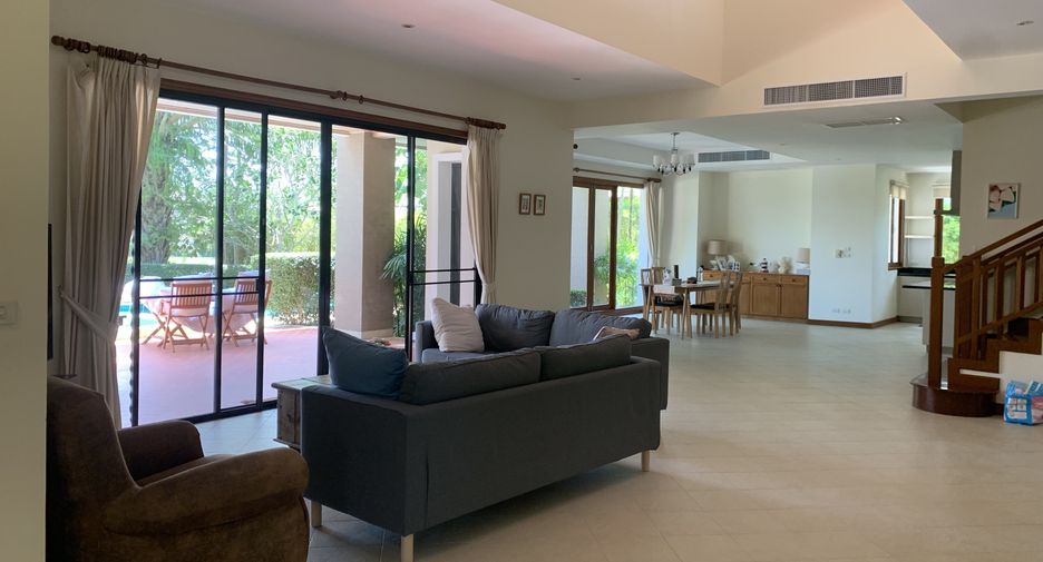 For rent 4 bedrooms villa in Thalang, Phuket