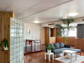 For rent 2 bedrooms condo in Phra Khanong, Bangkok