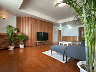 For rent 2 bedrooms condo in Phra Khanong, Bangkok