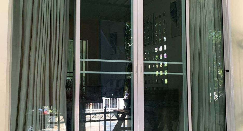 For sale 3 bedrooms townhouse in Bang Phli, Samut Prakan