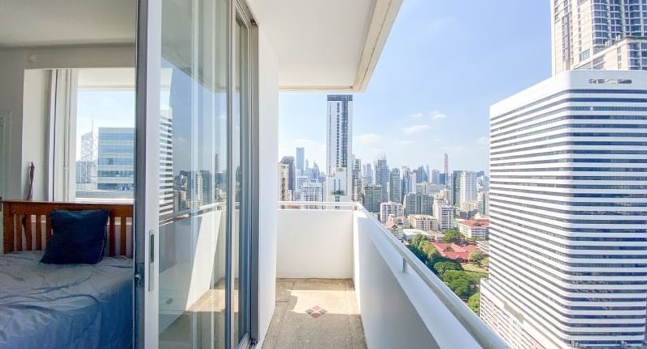 À louer 2 chambres condo à Watthana, Bangkok