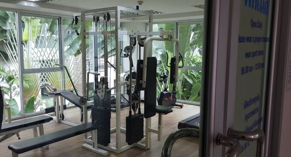 For sale 1 bed condo in Yan Nawa, Bangkok
