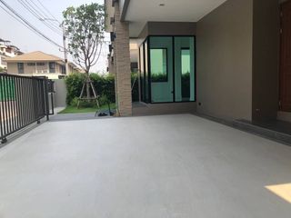 À vendre 3 chambres maison à Khan Na Yao, Bangkok