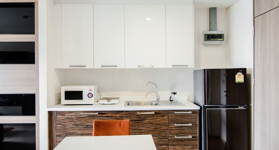 Condo en venta de estudio en Khlong Toei, Bangkok