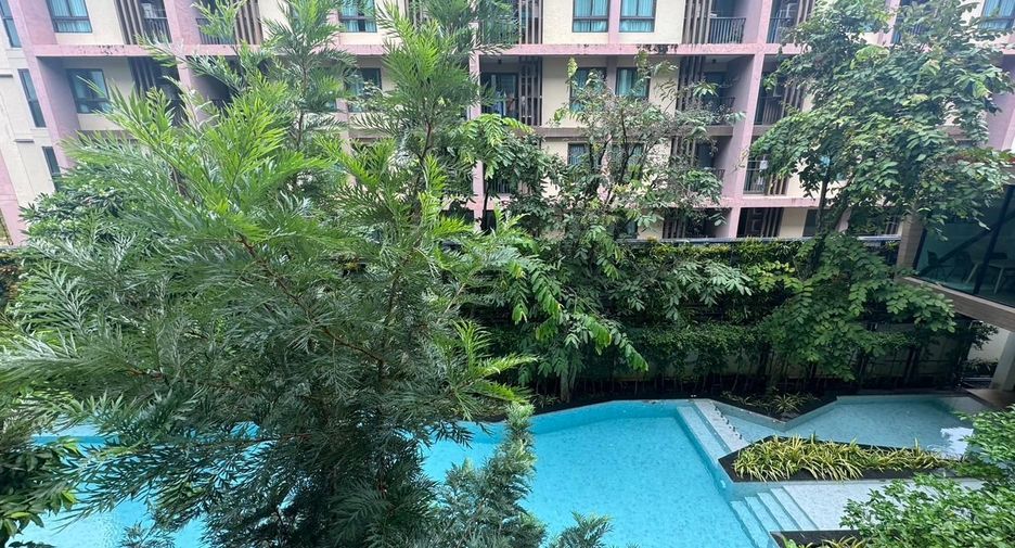 For rent 2 bedrooms condo in Mueang Phuket, Phuket