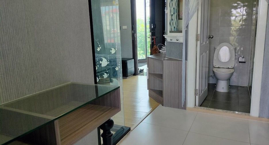 For sale 1 bed condo in Bang Sao Thong, Samut Prakan