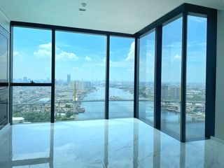 For sale and for rent 4 bedrooms condo in Bang Kho Laem, Bangkok