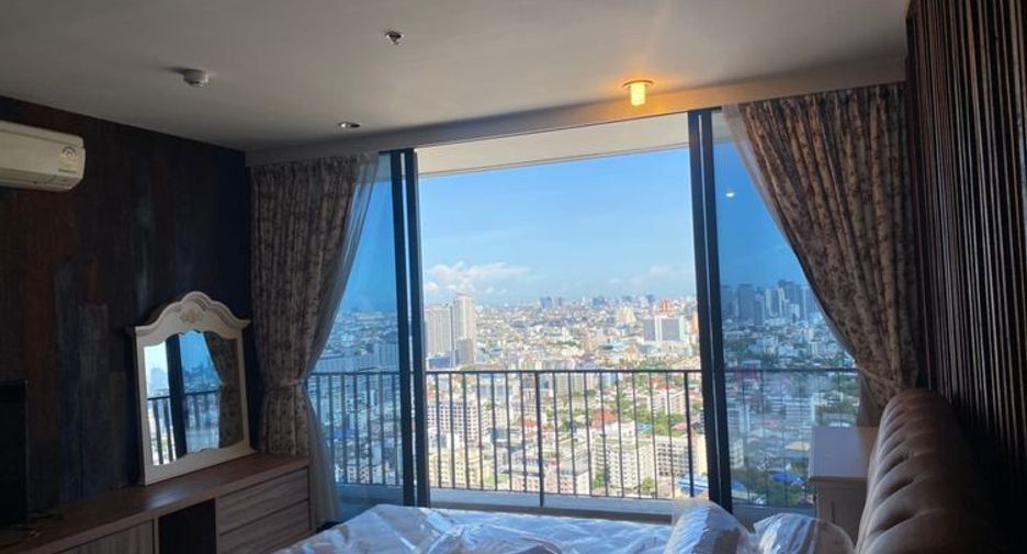 For sale 3 bedrooms condo in Chatuchak, Bangkok
