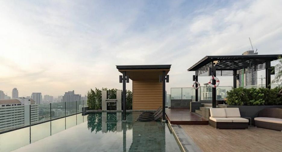 For rent 1 bed condo in Watthana, Bangkok