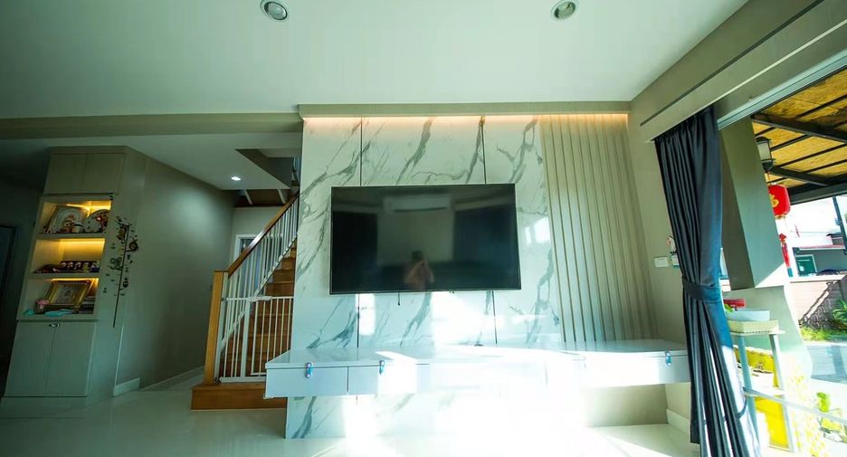 Haus zum Kauf mit 3 Zimmer in Mueang Phuket, Phuket