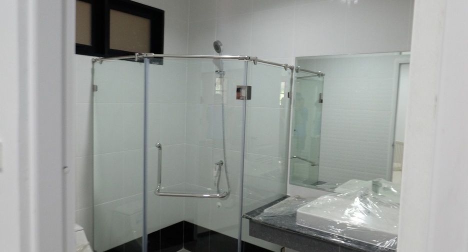 À vendre 6 chambres maison à Bang Phli, Samut Prakan