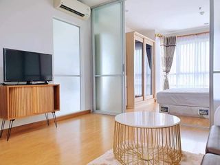 Condo en alquiler de 1 habitaciones en Huai Khwang, Bangkok