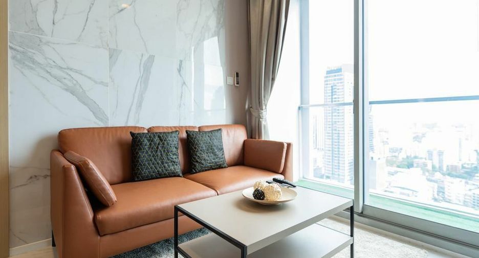 For rent 2 ベッドルーム condo in Watthana, Bangkok