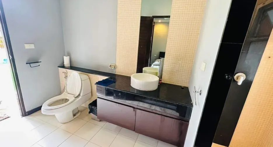 Villa en venta y en alquiler de 3 habitaciones en Mueang Phuket, Phuket