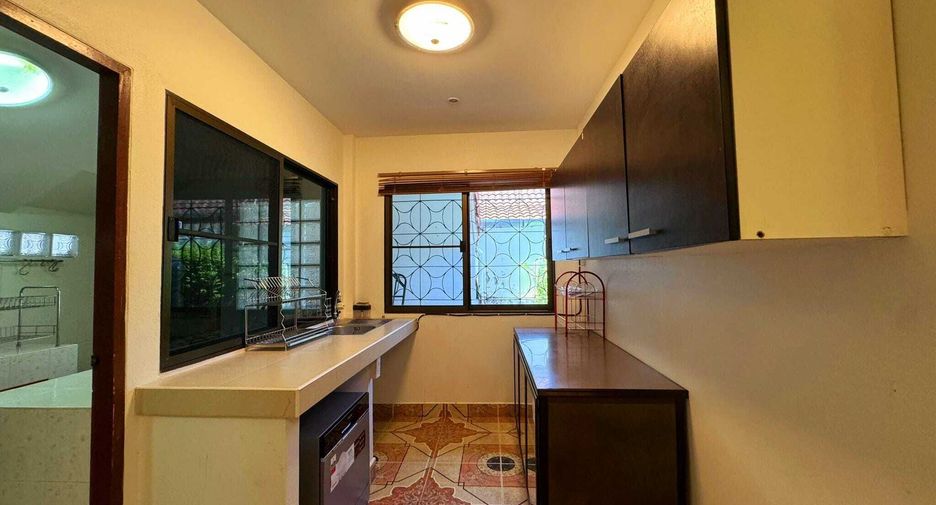 For sale and for rent 3 bedrooms house in Kathu, Phuket