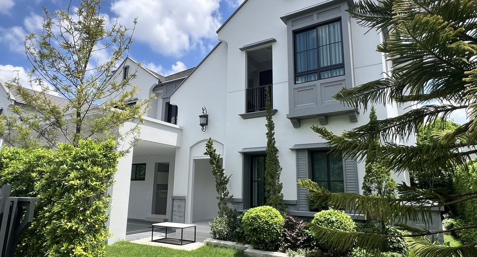 Casa en venta y en alquiler de 4 habitaciones en Saphan Sung, Bangkok