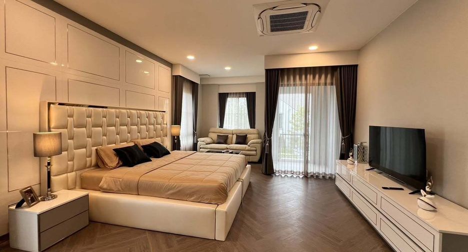 Casa en venta y en alquiler de 4 habitaciones en Saphan Sung, Bangkok
