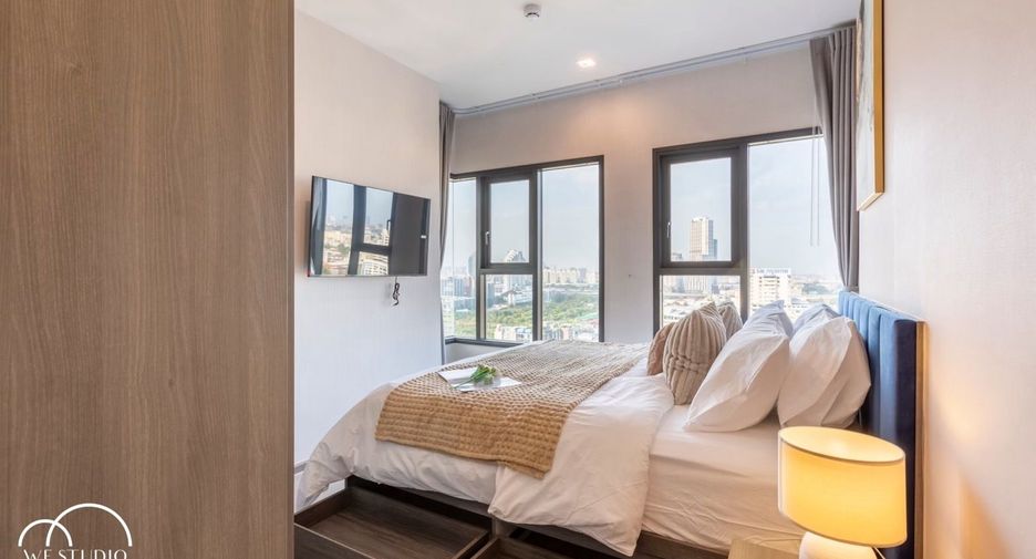 For sale 2 bedrooms condo in Watthana, Bangkok