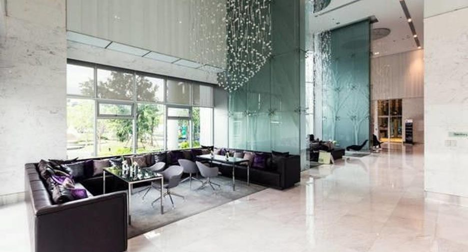 For sale 2 bedrooms condo in Huai Khwang, Bangkok