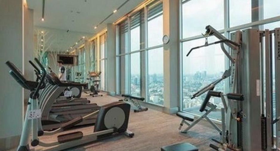 For sale 2 bedrooms condo in Huai Khwang, Bangkok