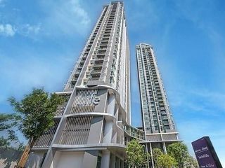 出售 2 卧室 公寓 在 Huai Khwang, 曼谷