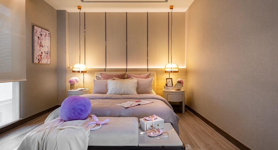 For sale 3 bedrooms house in Taling Chan, Bangkok