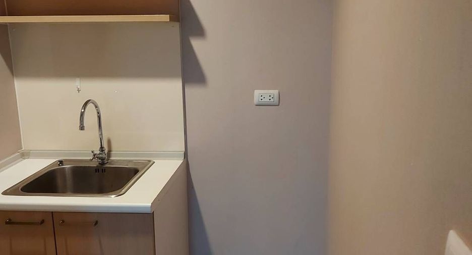 Продажа 2 спальни кондо в Лат Пхрао, Бангкок