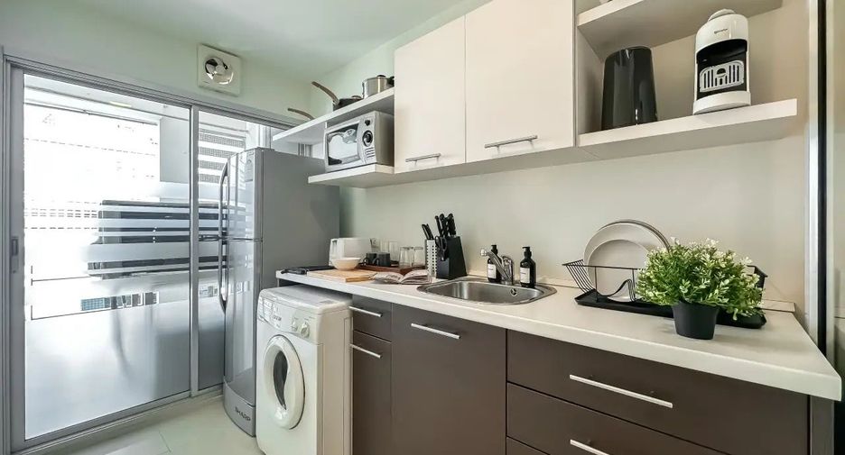Аренда 1 кровать кондо в Пхра Кханонг, Бангкок