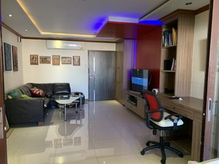 出售 2 卧室 公寓 在 Huai Khwang, 曼谷