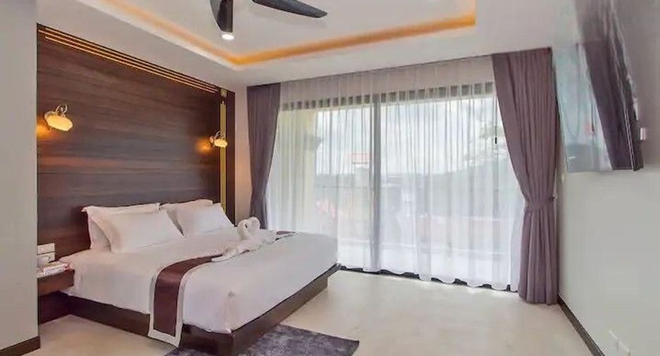 For rent 3 bedrooms apartment in Mueang Phuket, Phuket