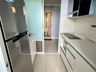 Condo en alquiler de 1 habitaciones en Huai Khwang, Bangkok