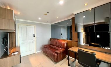 For rent 1 bed condo in Huai Khwang, Bangkok