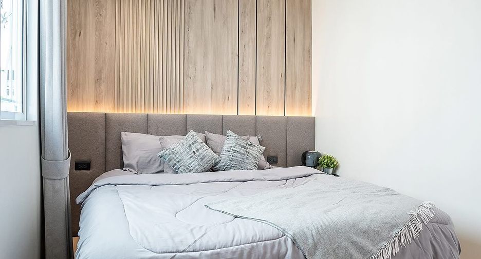 For rent 3 ベッドルーム house in Huai Khwang, Bangkok