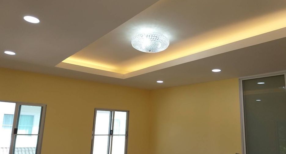 For sale 5 bedrooms house in Bang Bo, Samut Prakan