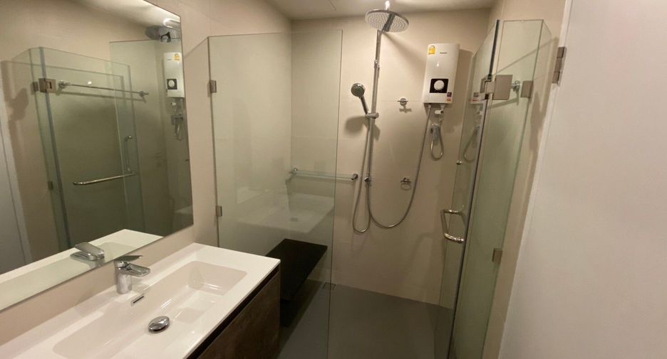 For sale 1 bed condo in Phaya Thai, Bangkok