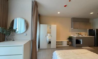 Condo en alquiler de 1 habitaciones en Huai Khwang, Bangkok
