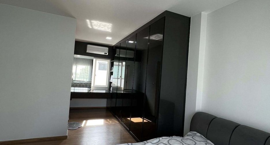 Casa en venta de 3 habitaciones en Bang Phli, Samut Prakan