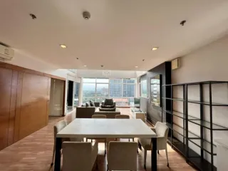 For rent 2 bedrooms condo in Bang Na, Bangkok