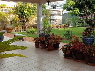 À vendre 6 chambres maison à Mueang Samut Prakan, Samut Prakan