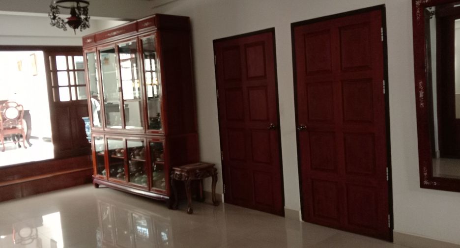 À vendre 6 chambres maison à Mueang Samut Prakan, Samut Prakan