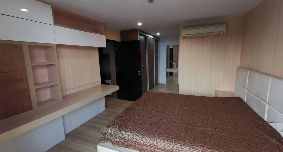 For rent 3 ベッドルーム condo in Chatuchak, Bangkok