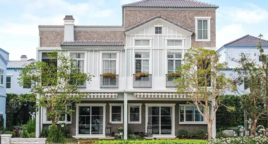 For rent 3 bedrooms townhouse in Prawet, Bangkok
