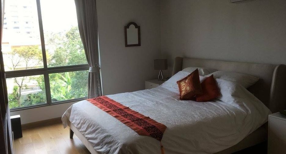 Condo en venta y en alquiler de 3 habitaciones en Watthana, Bangkok