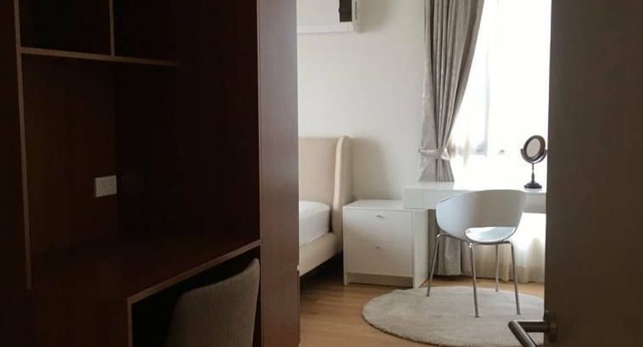Condo en venta y en alquiler de 3 habitaciones en Watthana, Bangkok