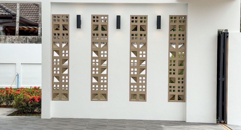 For sale 3 bedrooms house in Thalang, Phuket