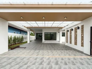 For sale 3 bedrooms house in Thalang, Phuket